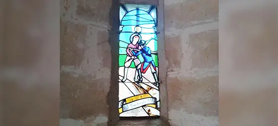 Atelier de Mathilde : réparation de vitraux aux Epesses & Herbiers | Vendée (85)